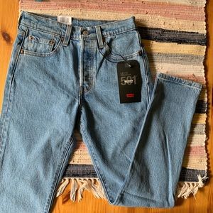 Levi’s 501 Skinny Jeans